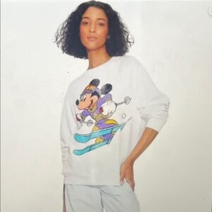 Mickey Skiing Whit Sweatshirt SzXL